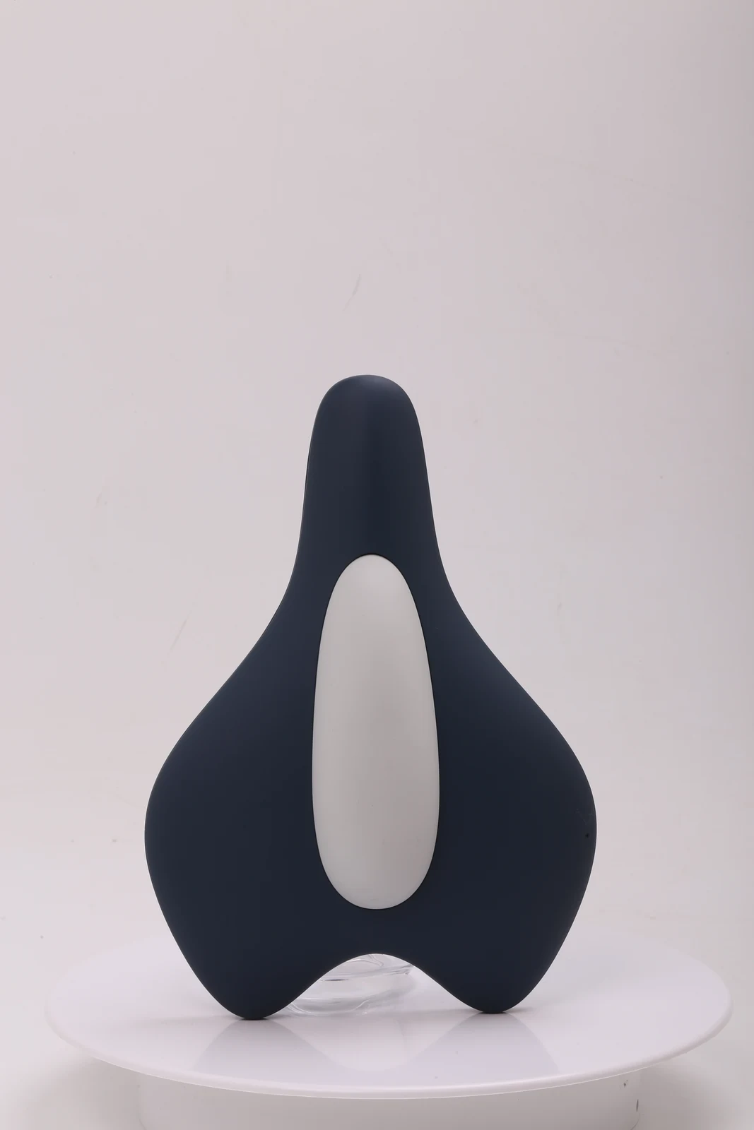 Deep navy HOSFU Gen 2 trainer on a light background